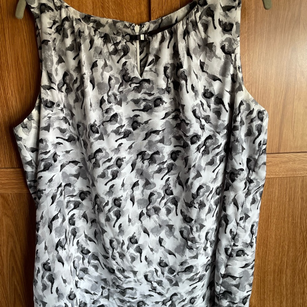 Elegant Black and Gray Women's Top